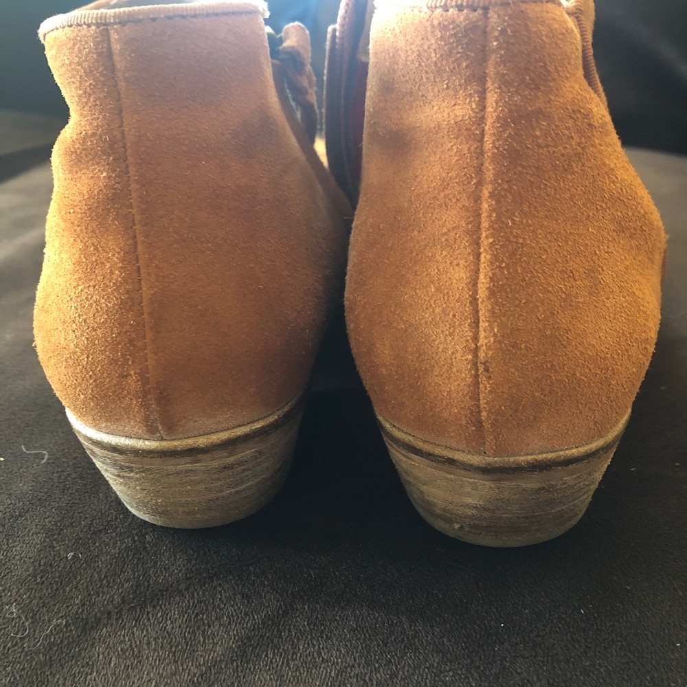 Booties - Picture 3 of 9
